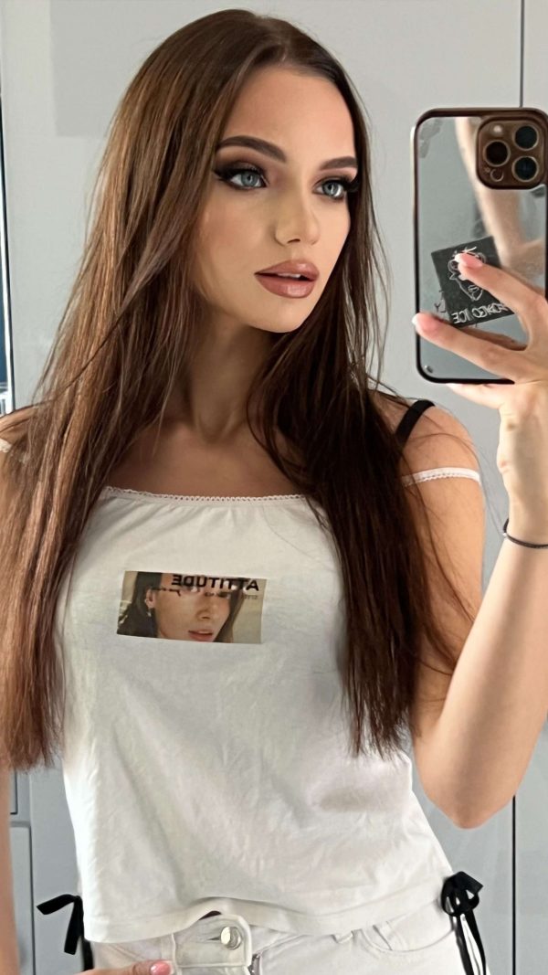 Dialinka Di OnlyFans Model