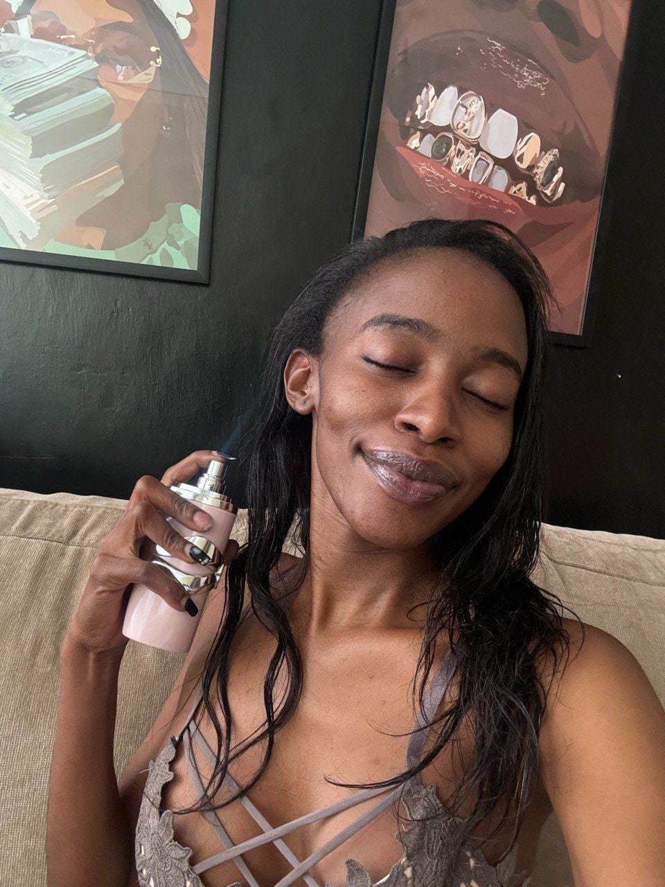 photo_12_2025-03-31_16-05-35_11zon Samantha Ebony