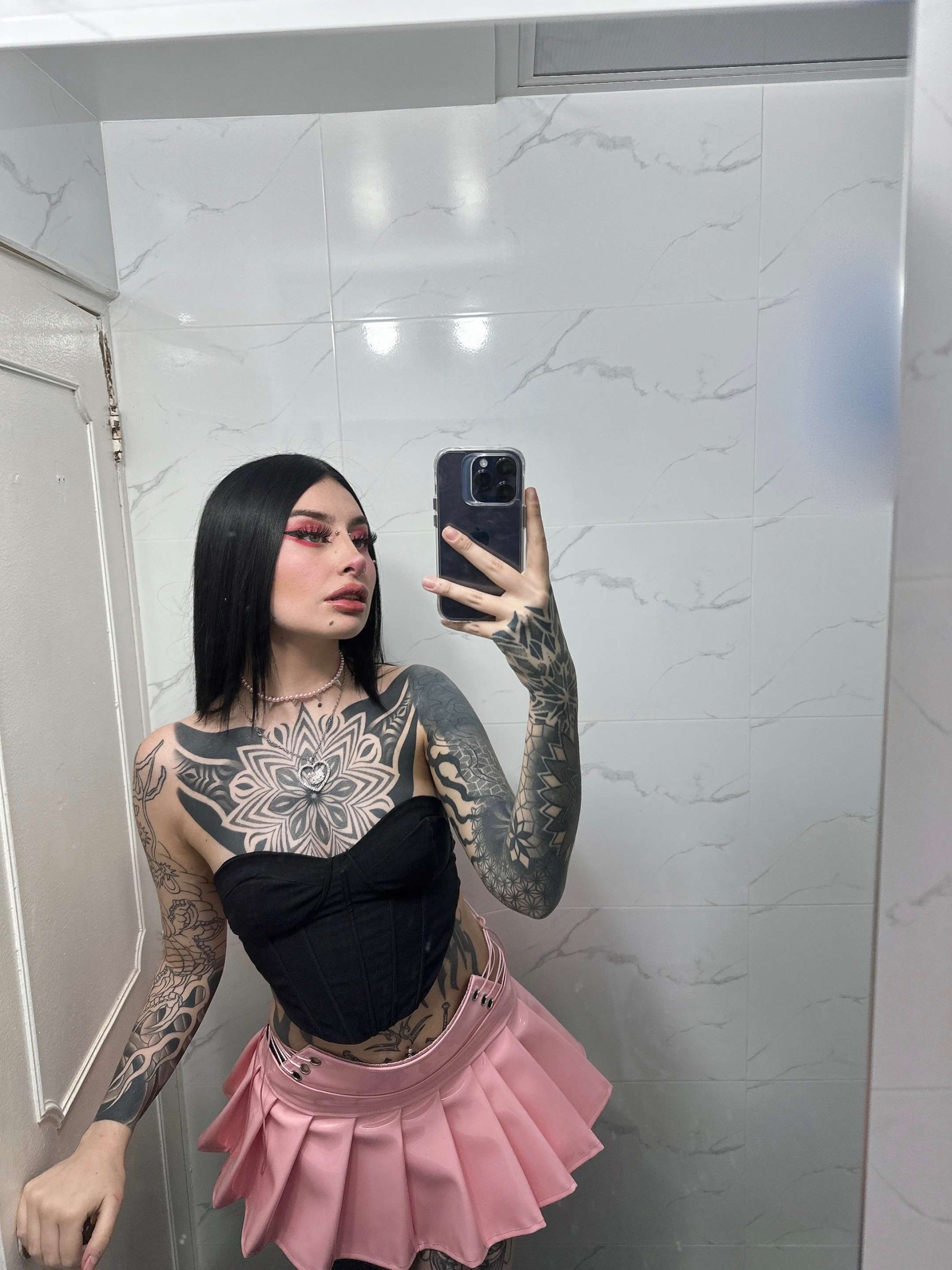 ISABELLA BUNNIE