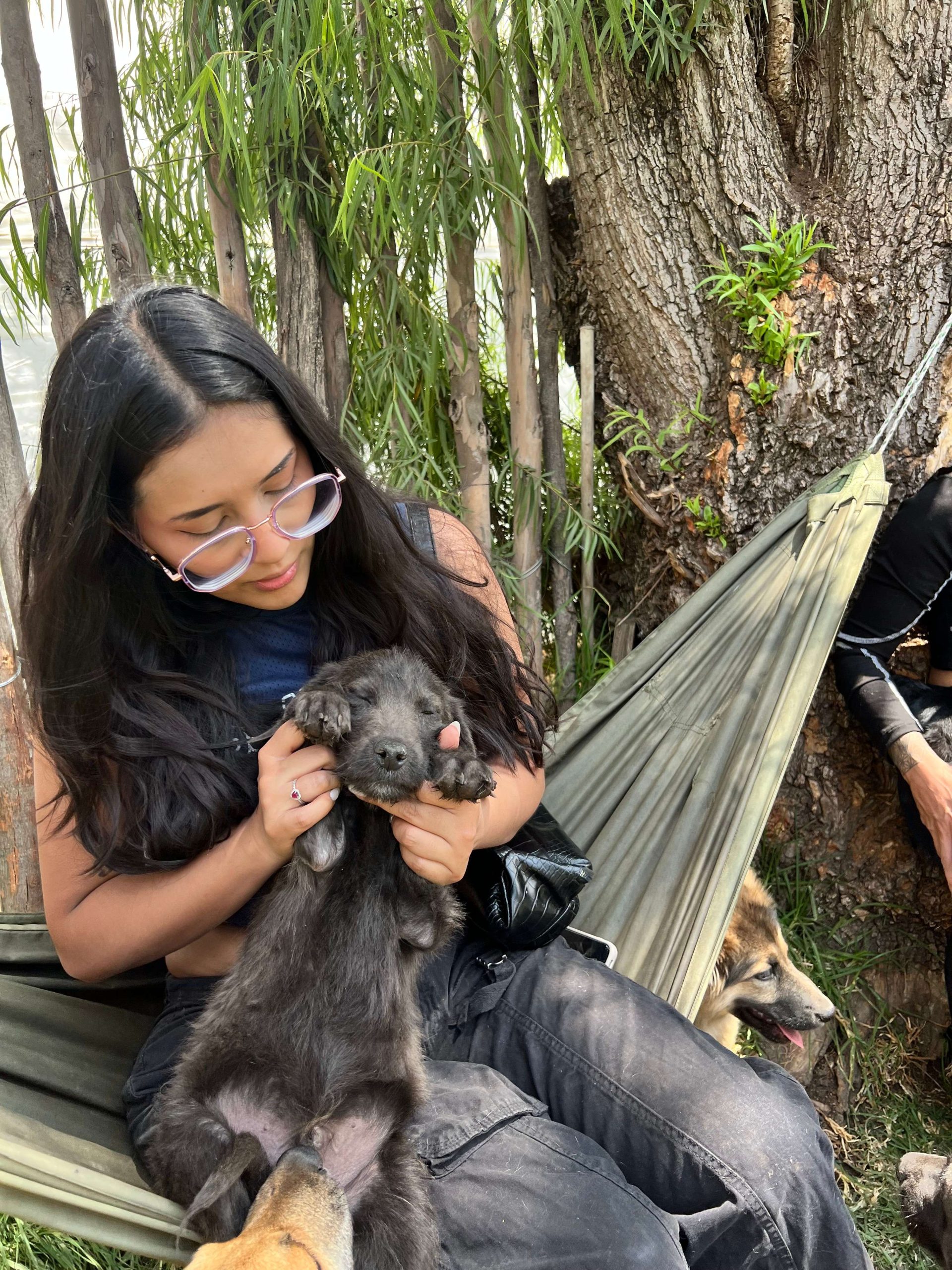 BUSTY MOLLY BUSTY MOLLY