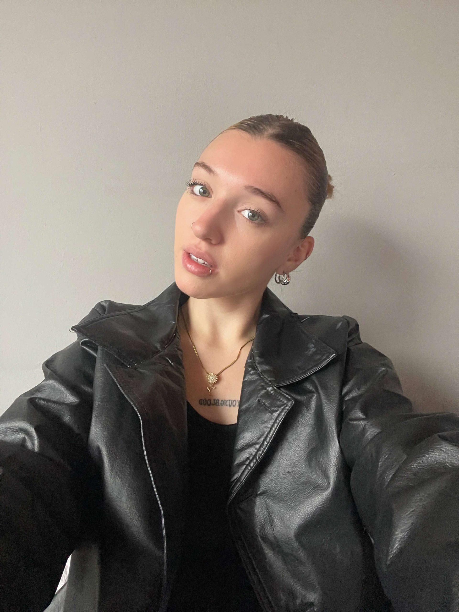 SASHA FEMDOM