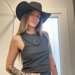 DOMENIKA CAIN OnlyFans Model