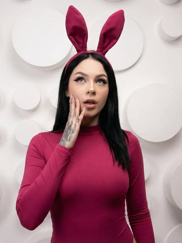 ARIANNA DARK OnlyFans Model