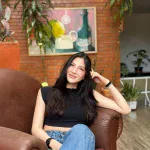 BONNIE KNEEL OnlyFans Model